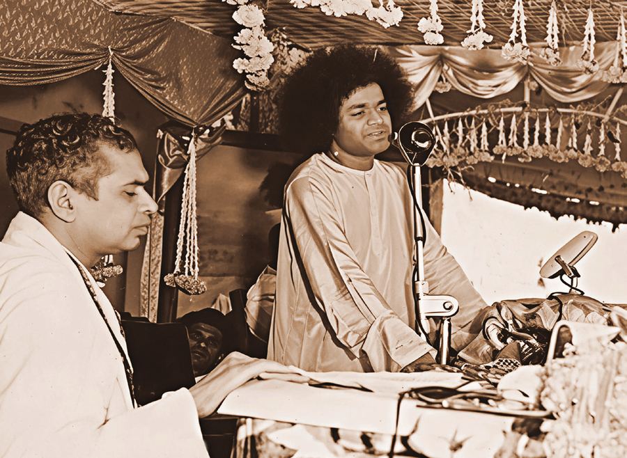 Swami with CM Gopala Reddy 1956