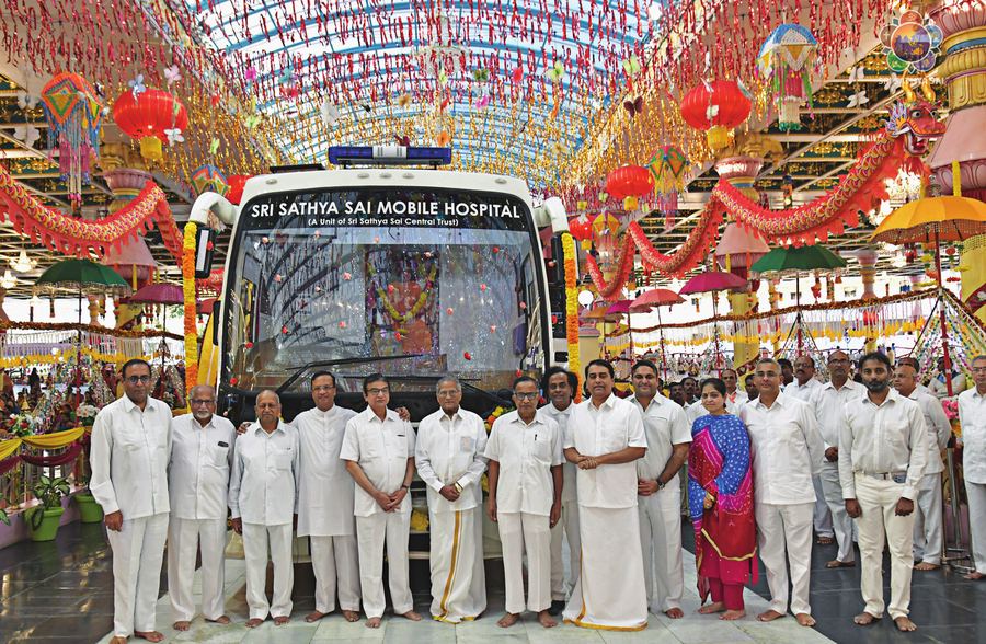 Photograph — Sri Sathya Sai Mobile Hospital