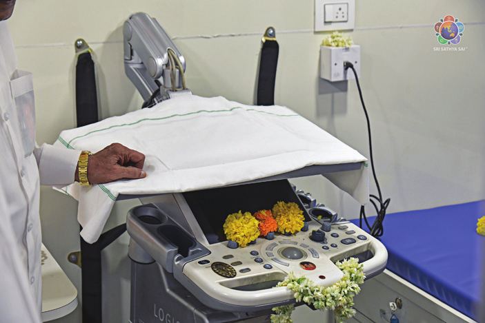 Photograph — Sri Sathya Sai Mobile Hospital
