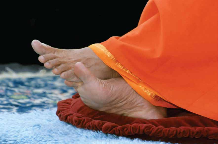 Picture from page 23 of Anthar Dhwani, Vol. XIII · January 2025 · Swami’s Centenary Edition