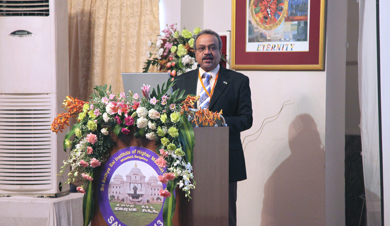 Picture from page 6 of Manohriday, April–June 2013