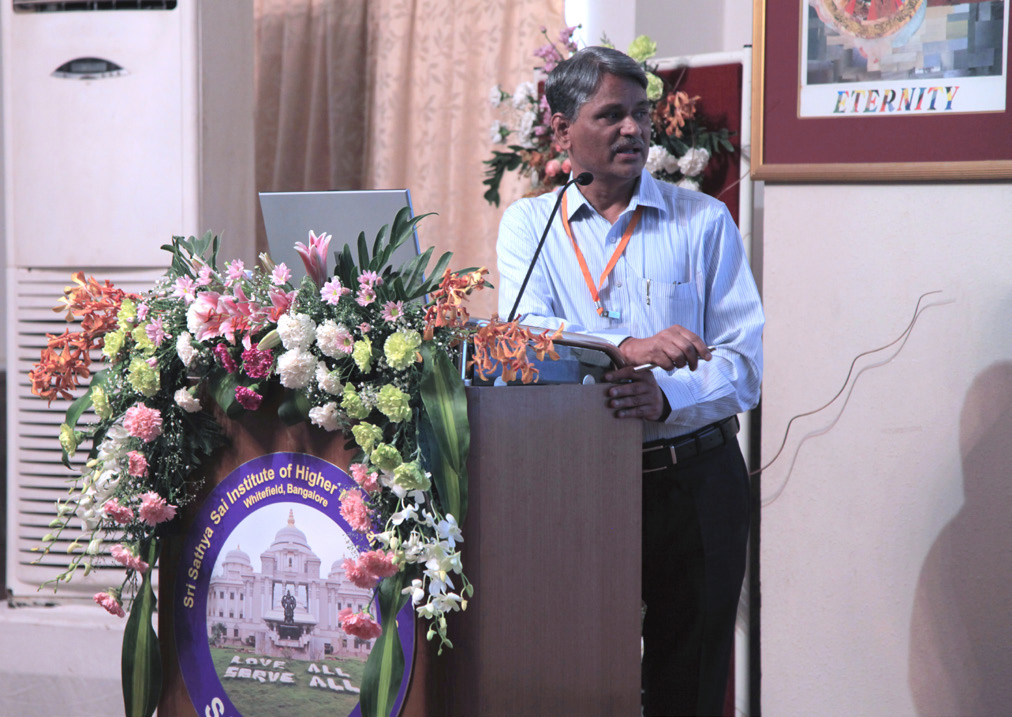 Picture from page 6 of Manohriday, April–June 2013