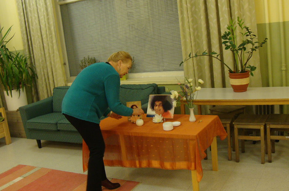 Picture from page 9 of Manohriday, April–June 2013