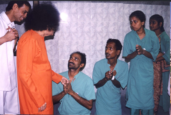 Picture from page 10 of Manohriday, April–June 2013