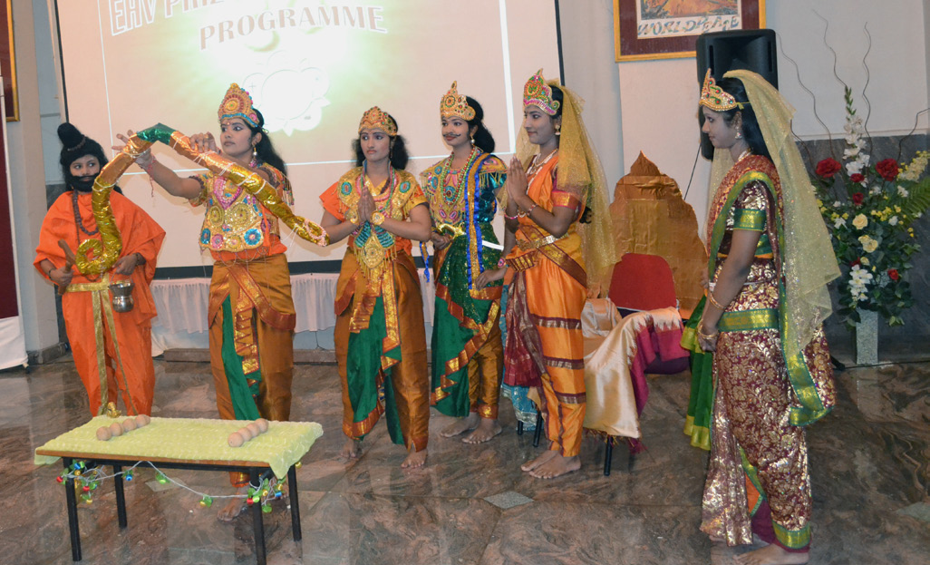 Picture from page 15 of Manohriday, April–June 2013