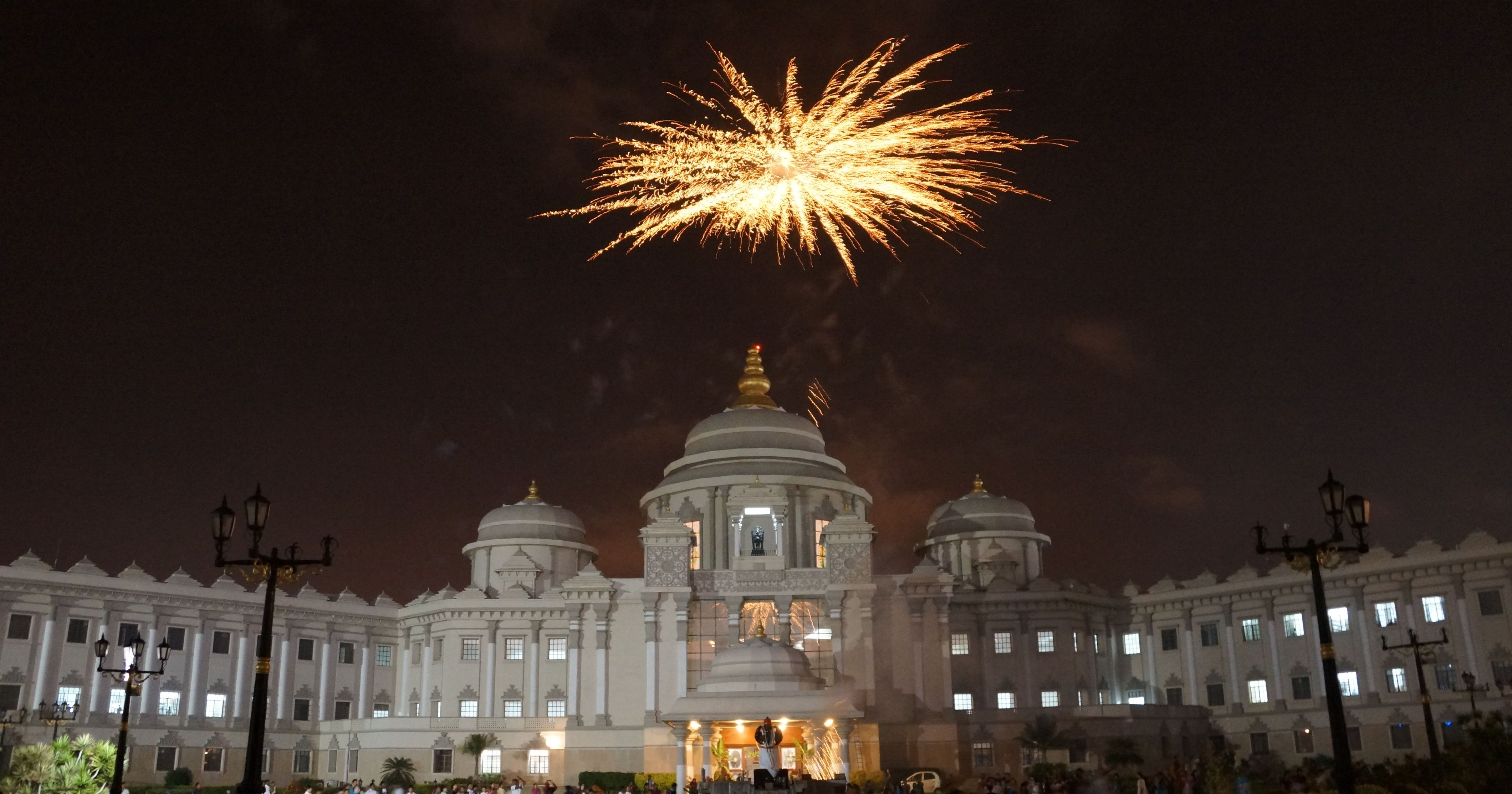 The hospital on Diwali night