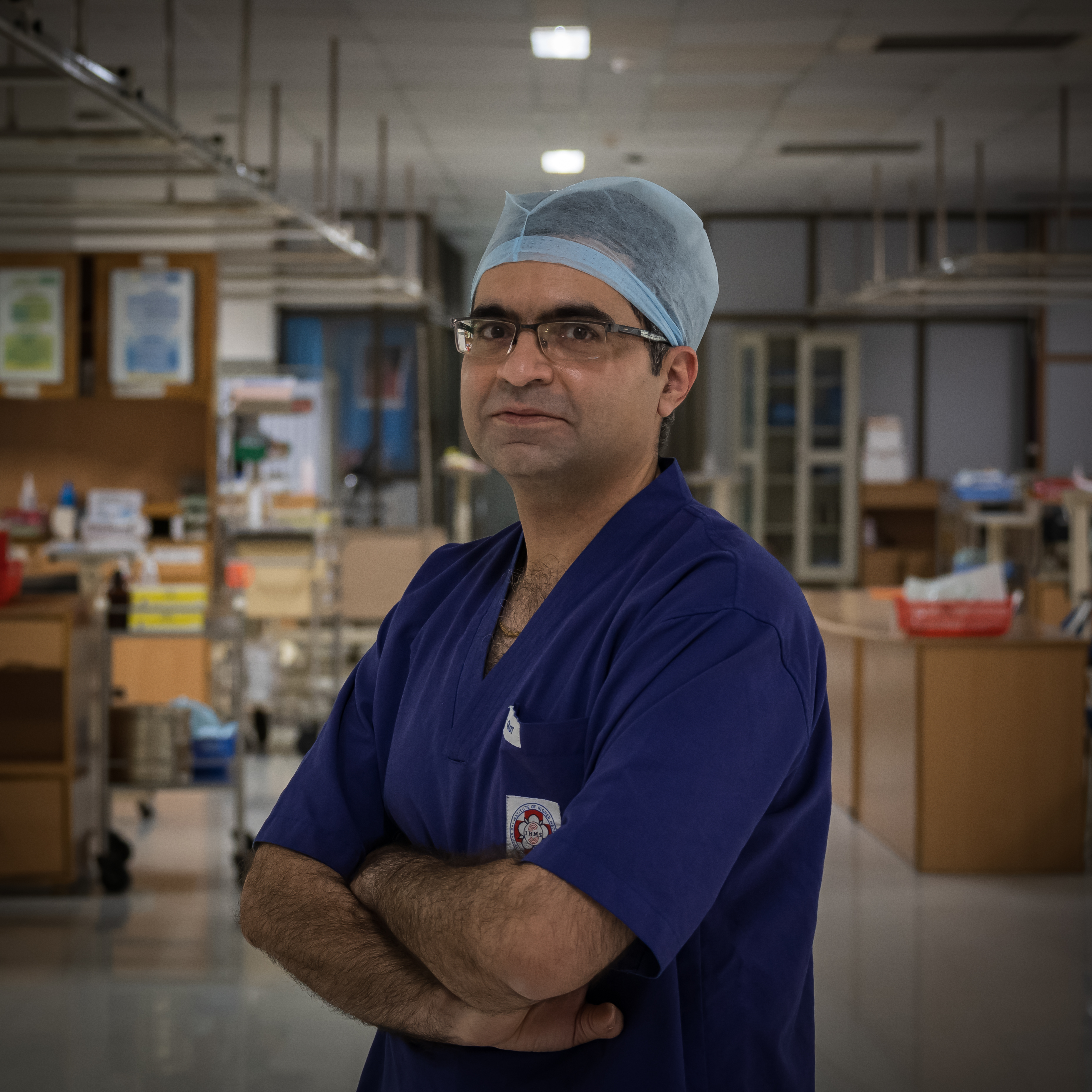 Dr. Sumit Thakar