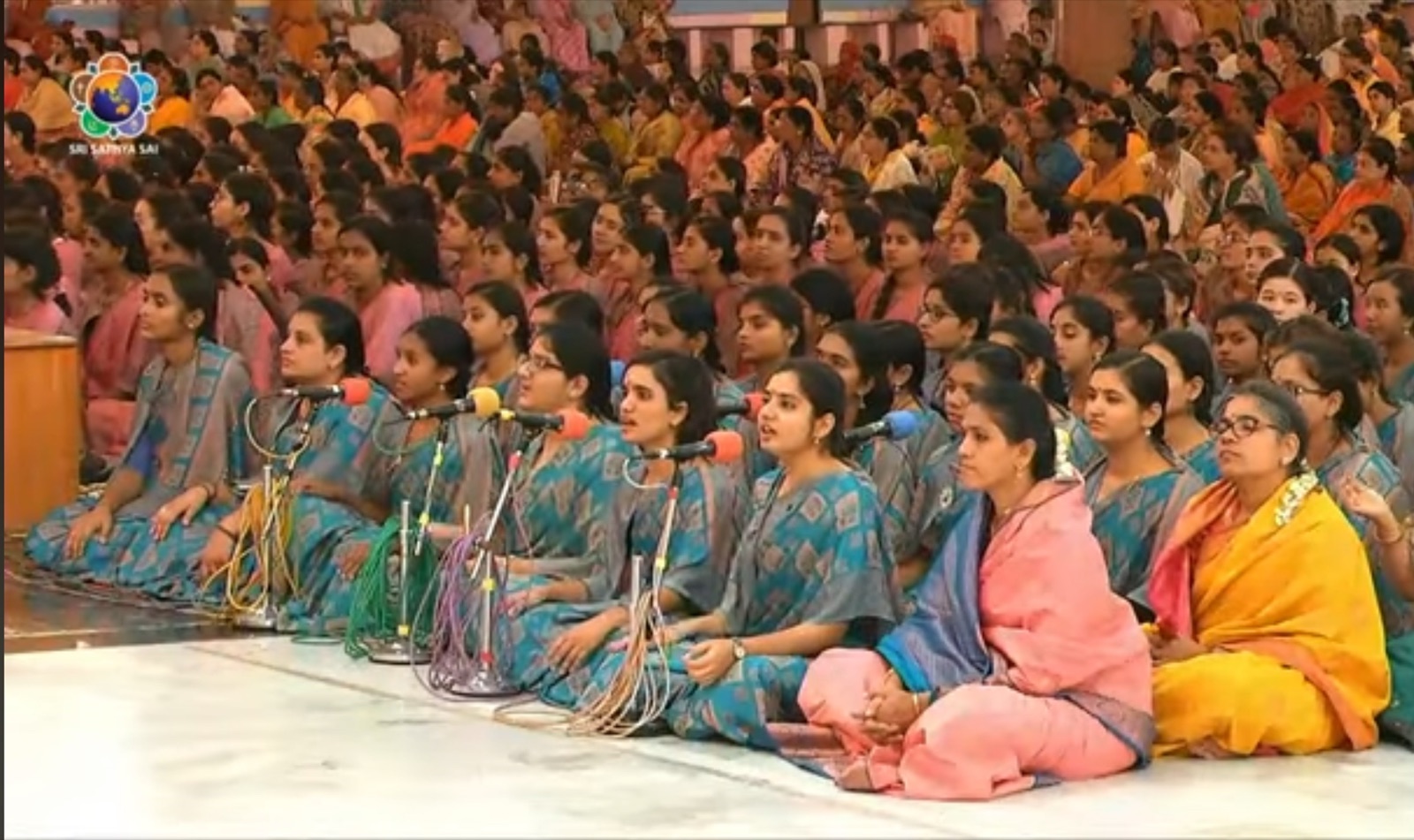 Nursing students singing at the Gratitude Programme