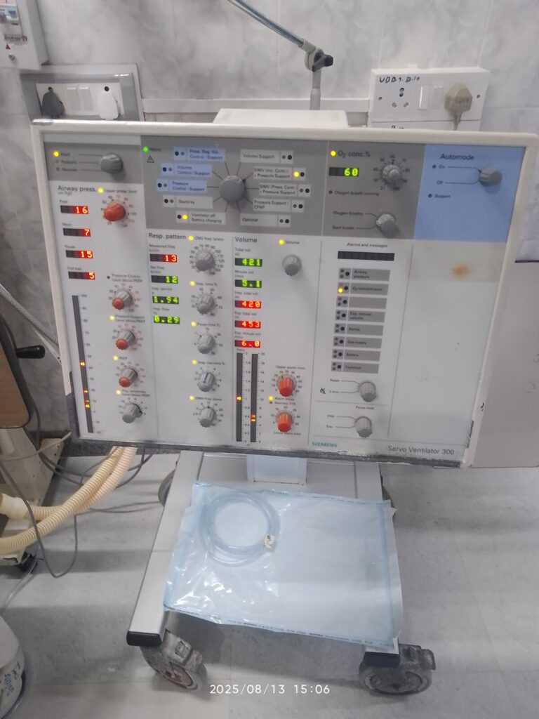 Siemens Servo Ventilator 300 in the cardiac surgery ICU